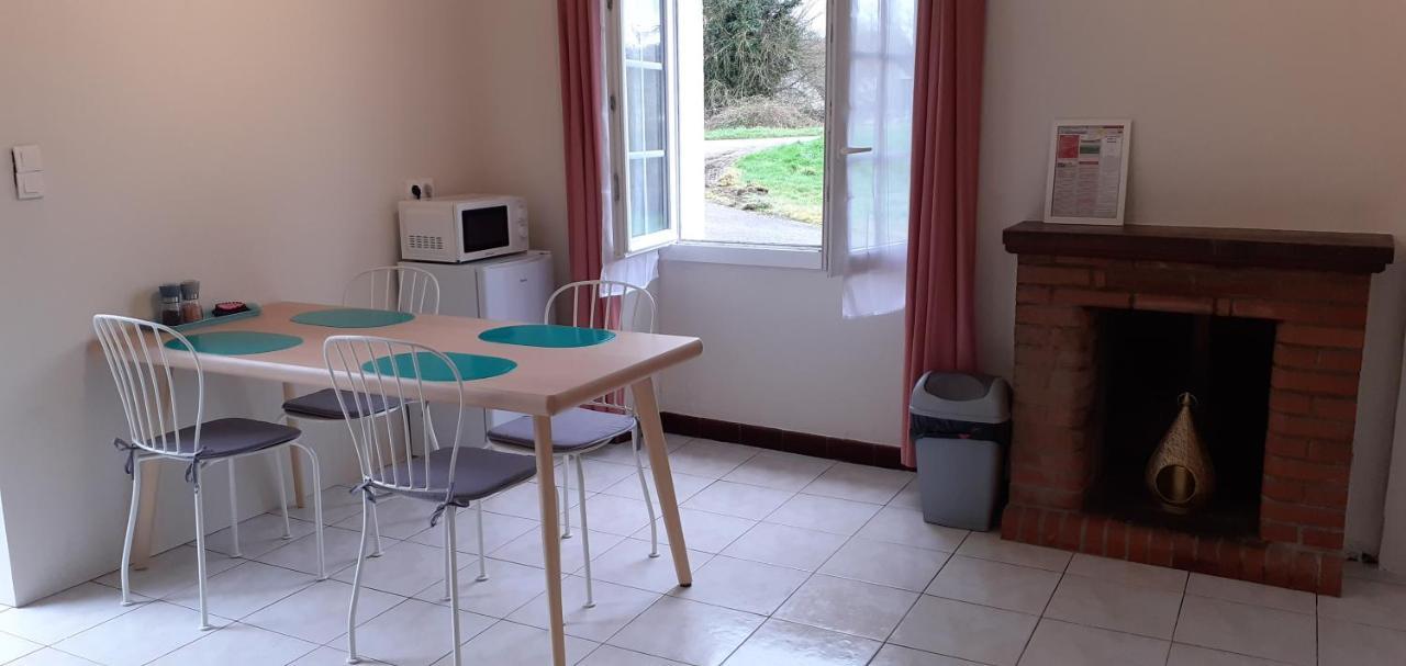 Rainbow Cottage Merillac Екстер'єр фото