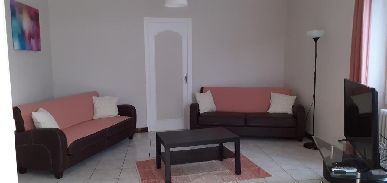 Rainbow Cottage Merillac Екстер'єр фото